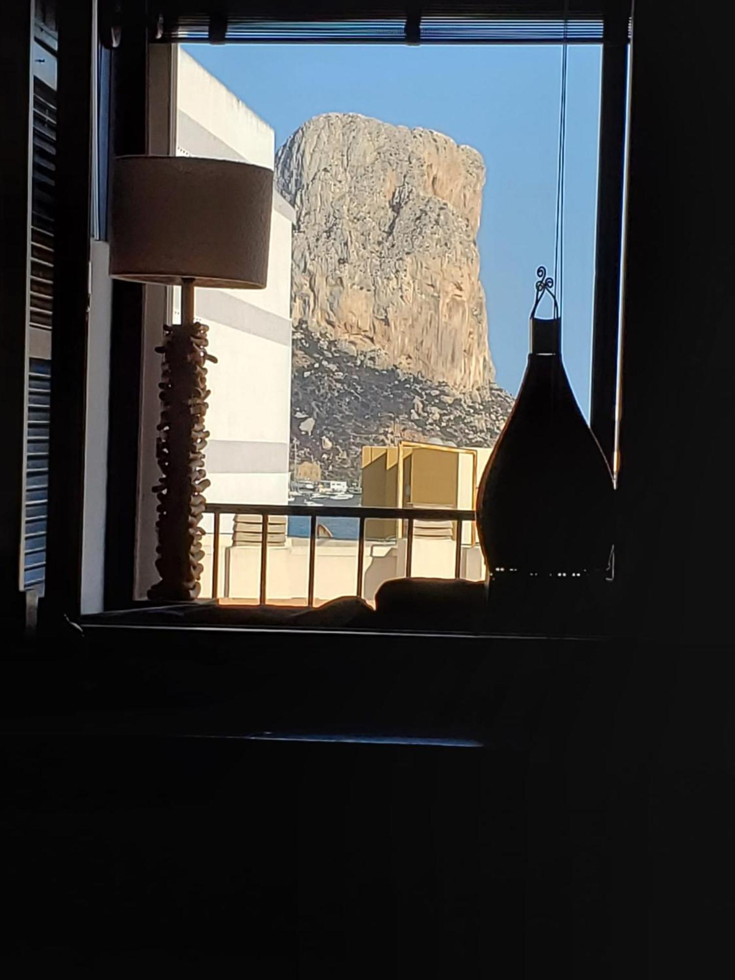 Atico Centrico, 50M De La Playa, Vista Al Mar, Wifi Fibra, Gran Terraza Apartment Калпе Екстериор снимка